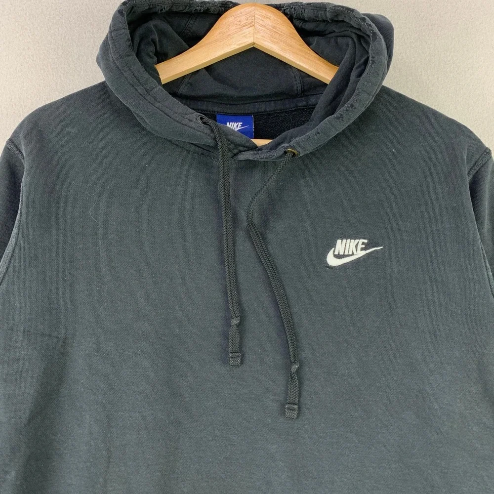 Nike Sportswear Club Fleece Hoodie Men Medium Black Faded Retro Logo Distressed
